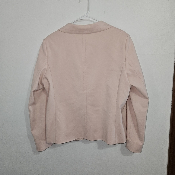 Women’s Blush Double Breasted Tommy Hilfiger Suit Jacket. Size XL. - Picture 5 of 7